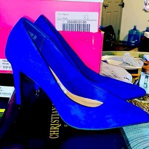 Royal blue pumps